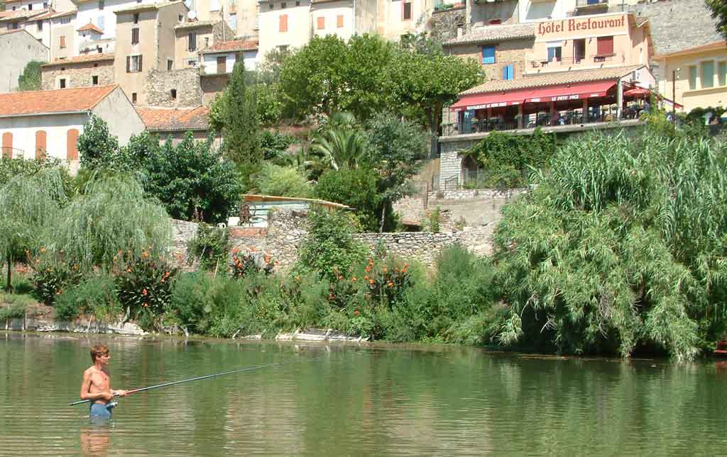 Roquebrun-fishing-1